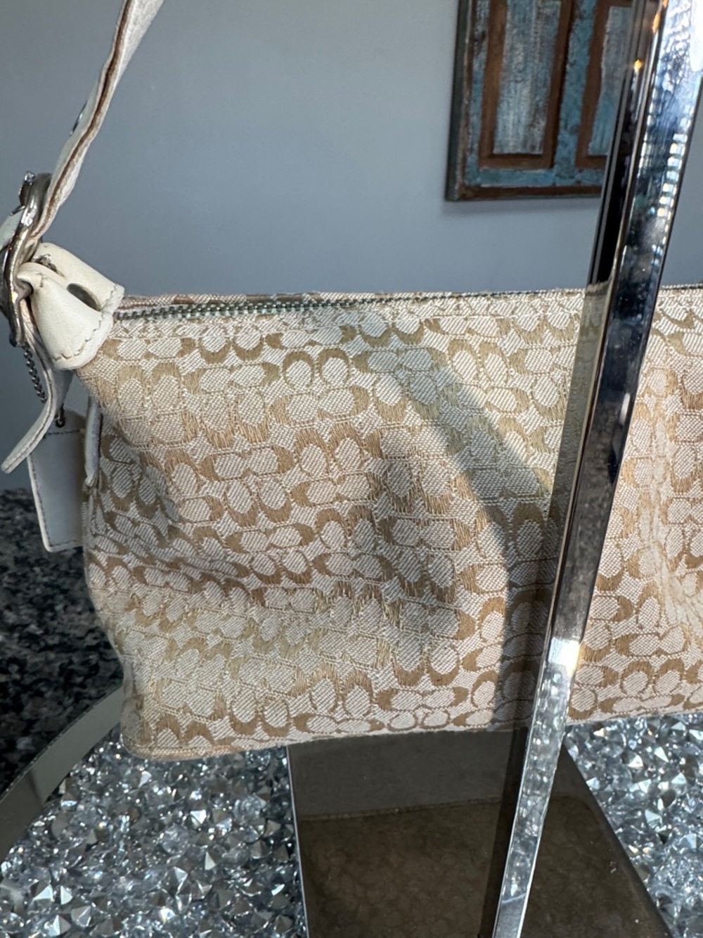 Coach Beige Signature Jacquard Shoulder Bag with White Trim EUC - Picture 6 of 11